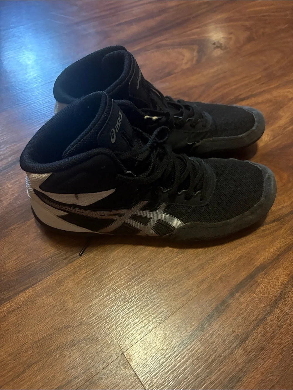 Asics Black Silver High-Top Wrestling Sneakers